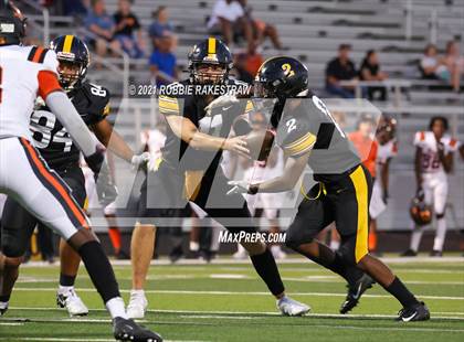 Thumbnail 1 in Texas @ Forney photogallery.