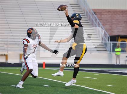 Thumbnail 1 in Texas @ Forney photogallery.