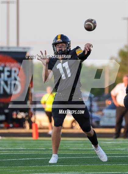 Thumbnail 2 in Texas @ Forney photogallery.
