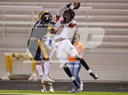 Thumbnail 1 in Texas @ Forney photogallery.
