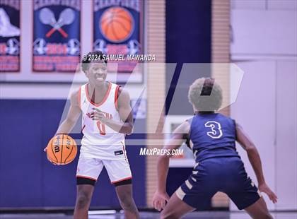 Thumbnail 2 in Pasadena vs Mater Dei Catholic (Annual Rose City Roundball Classic) photogallery.