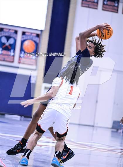 Thumbnail 2 in Pasadena vs Mater Dei Catholic (Annual Rose City Roundball Classic) photogallery.
