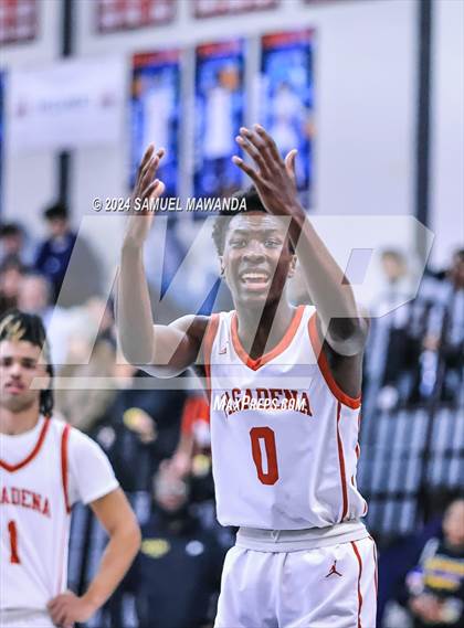 Thumbnail 2 in Pasadena vs Mater Dei Catholic (Annual Rose City Roundball Classic) photogallery.