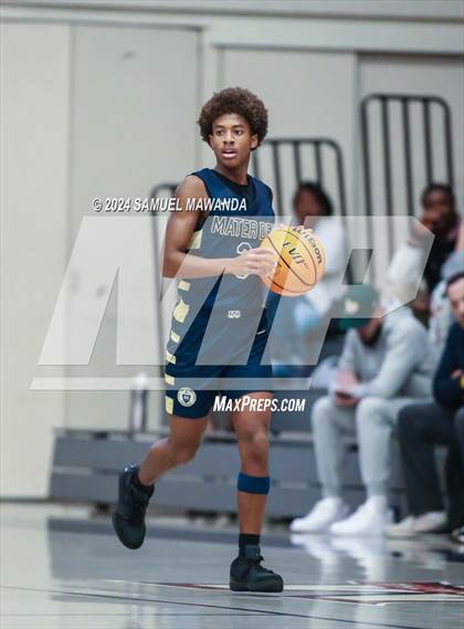 Thumbnail 2 in Pasadena vs Mater Dei Catholic (Annual Rose City Roundball Classic) photogallery.