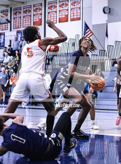 Thumbnail 2 in Pasadena vs Mater Dei Catholic (Annual Rose City Roundball Classic) photogallery.