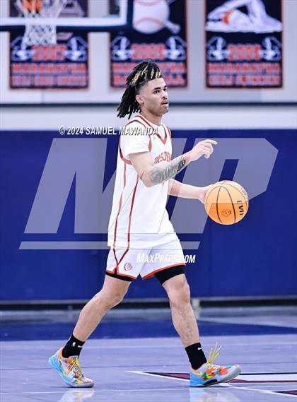 Thumbnail 1 in Pasadena vs Mater Dei Catholic (Annual Rose City Roundball Classic) photogallery.
