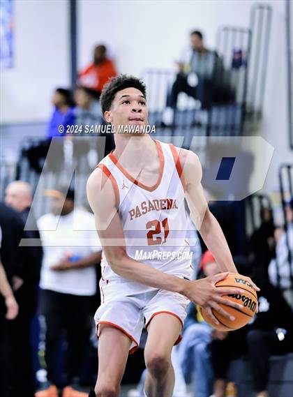 Thumbnail 3 in Pasadena vs Mater Dei Catholic (Annual Rose City Roundball Classic) photogallery.