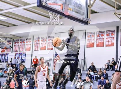 Thumbnail 3 in Pasadena vs Mater Dei Catholic (Annual Rose City Roundball Classic) photogallery.
