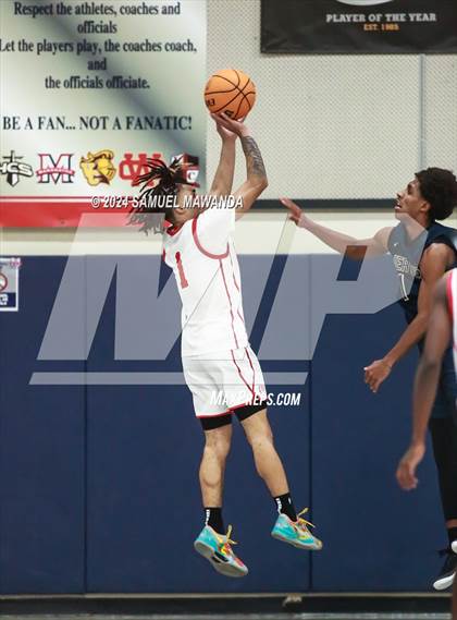 Thumbnail 1 in Pasadena vs Mater Dei Catholic (Annual Rose City Roundball Classic) photogallery.