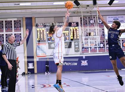 Thumbnail 2 in Pasadena vs Mater Dei Catholic (Annual Rose City Roundball Classic) photogallery.