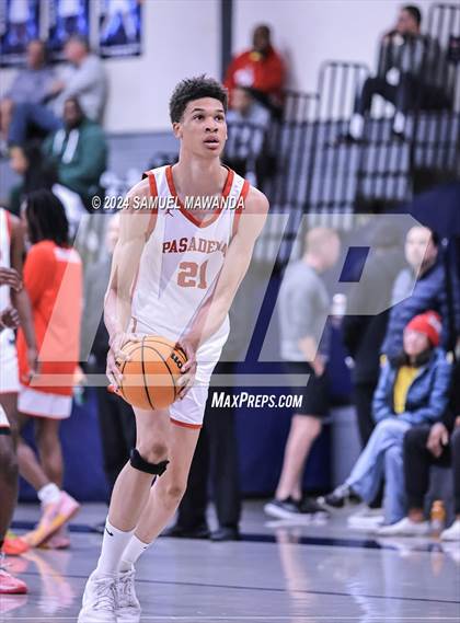 Thumbnail 1 in Pasadena vs Mater Dei Catholic (Annual Rose City Roundball Classic) photogallery.