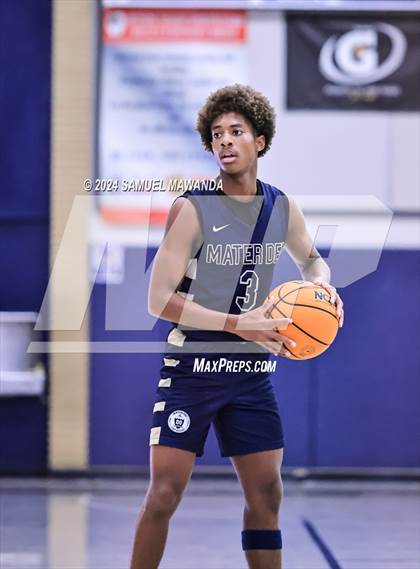 Thumbnail 2 in Pasadena vs Mater Dei Catholic (Annual Rose City Roundball Classic) photogallery.