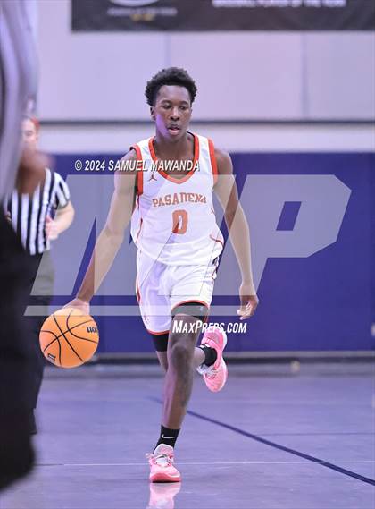 Thumbnail 1 in Pasadena vs Mater Dei Catholic (Annual Rose City Roundball Classic) photogallery.