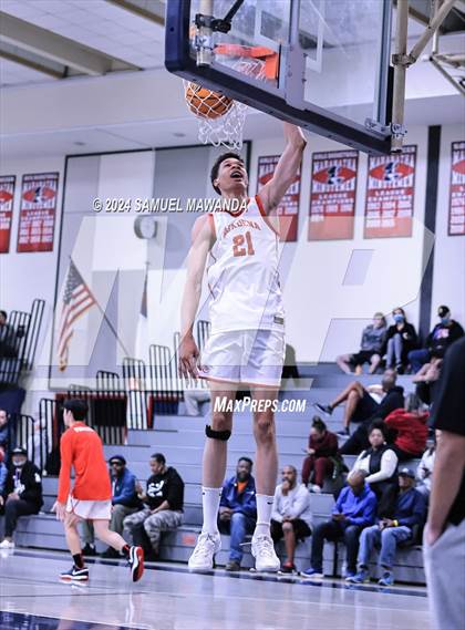 Thumbnail 3 in Pasadena vs Mater Dei Catholic (Annual Rose City Roundball Classic) photogallery.