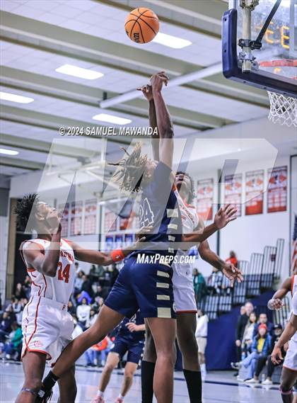 Thumbnail 3 in Pasadena vs Mater Dei Catholic (Annual Rose City Roundball Classic) photogallery.