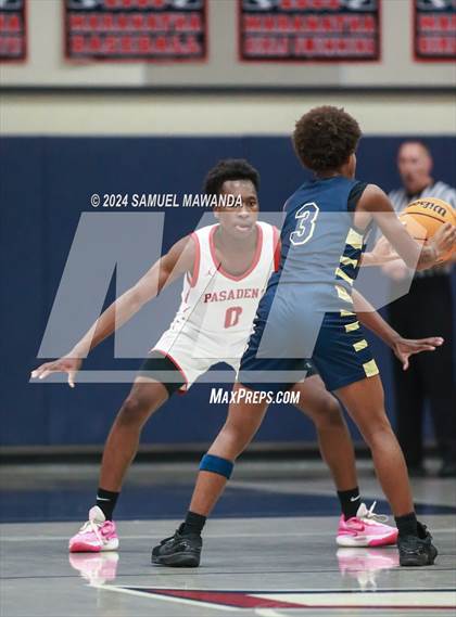Thumbnail 1 in Pasadena vs Mater Dei Catholic (Annual Rose City Roundball Classic) photogallery.