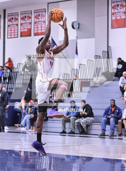 Thumbnail 1 in Pasadena vs Mater Dei Catholic (Annual Rose City Roundball Classic) photogallery.