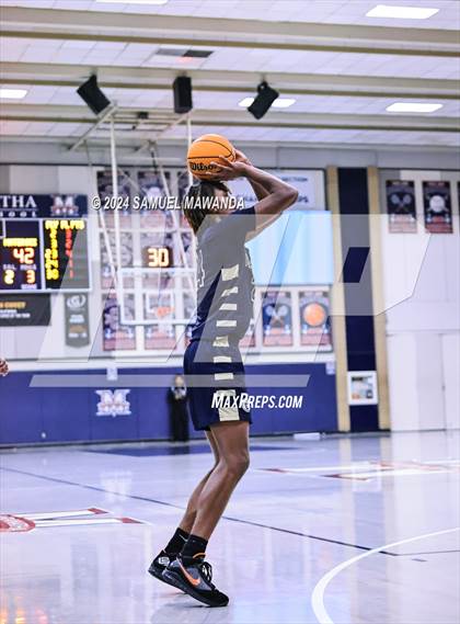Thumbnail 3 in Pasadena vs Mater Dei Catholic (Annual Rose City Roundball Classic) photogallery.