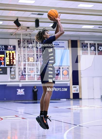Thumbnail 2 in Pasadena vs Mater Dei Catholic (Annual Rose City Roundball Classic) photogallery.