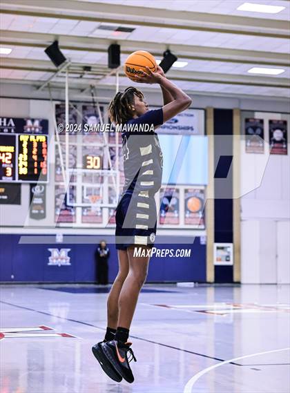 Thumbnail 1 in Pasadena vs Mater Dei Catholic (Annual Rose City Roundball Classic) photogallery.