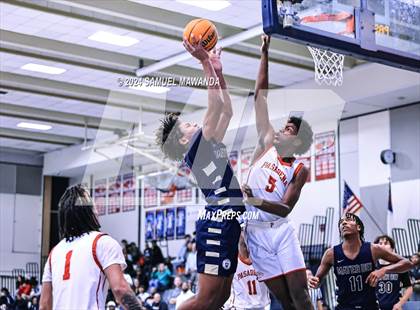 Thumbnail 1 in Pasadena vs Mater Dei Catholic (Annual Rose City Roundball Classic) photogallery.