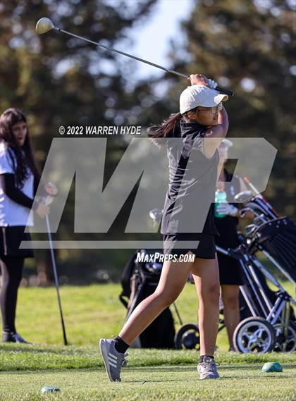 Thumbnail 1 in Sheldon @ Monterey Trail photogallery.