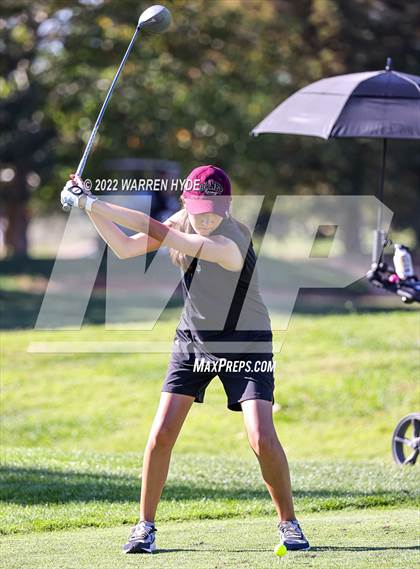 Thumbnail 2 in Sheldon @ Monterey Trail photogallery.