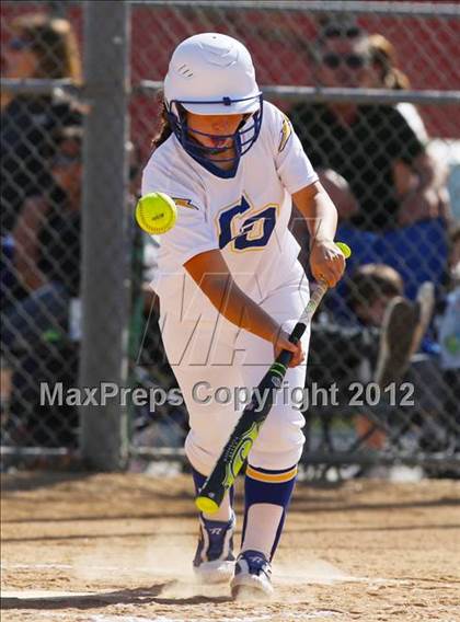 Thumbnail 3 in Burbank @ Charter Oak photogallery.