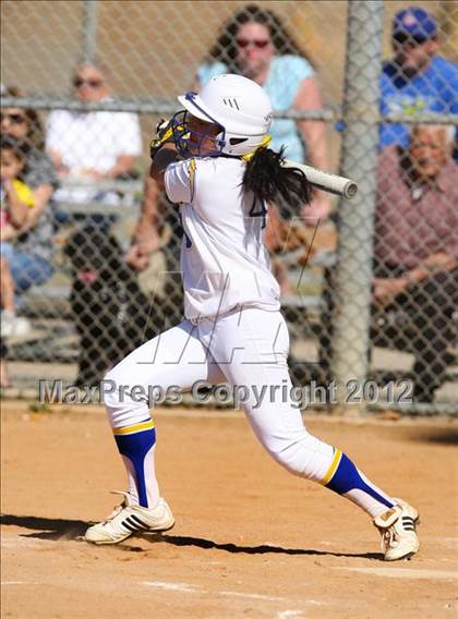 Thumbnail 3 in Burbank @ Charter Oak photogallery.