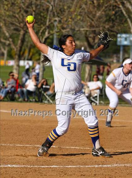 Thumbnail 1 in Burbank @ Charter Oak photogallery.
