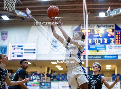 Thumbnail 2 in Wyoming vs. Badin (OSHAA Division II Regional Semifinal) photogallery.