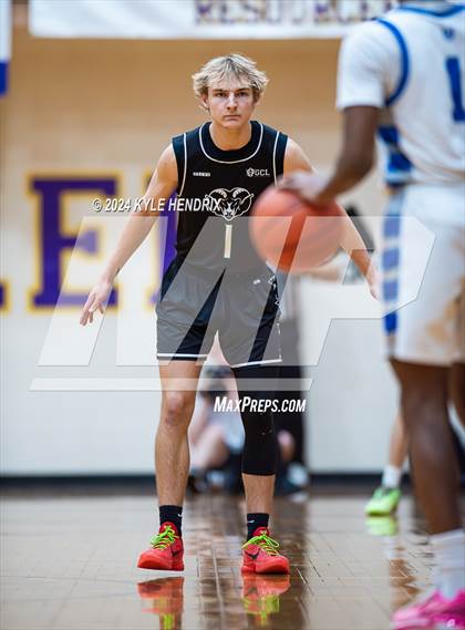 Thumbnail 3 in Wyoming vs. Badin (OSHAA Division II Regional Semifinal) photogallery.
