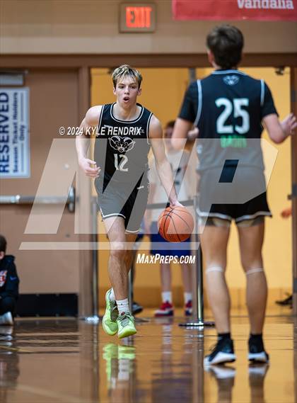 Thumbnail 3 in Wyoming vs. Badin (OSHAA Division II Regional Semifinal) photogallery.