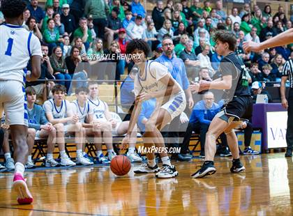 Thumbnail 3 in Wyoming vs. Badin (OSHAA Division II Regional Semifinal) photogallery.