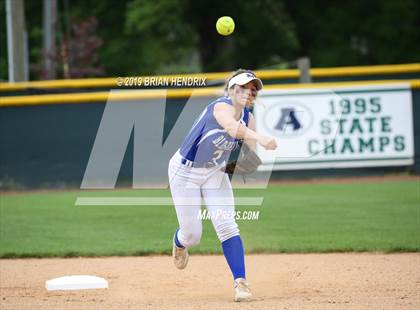 Thumbnail 3 in Mooresville @ Alexander Central photogallery.