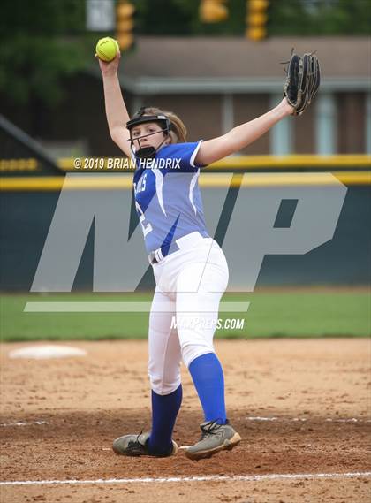 Thumbnail 2 in Mooresville @ Alexander Central photogallery.