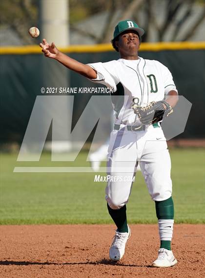 Thumbnail 2 in Lake Ridge vs. DeSoto photogallery.