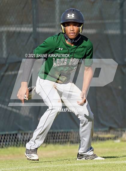Thumbnail 3 in Lake Ridge vs. DeSoto photogallery.