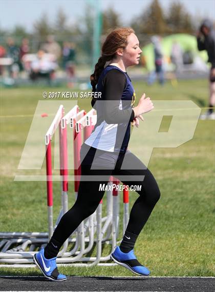 Thumbnail 1 in Yuma Invitational Track Meet photogallery.