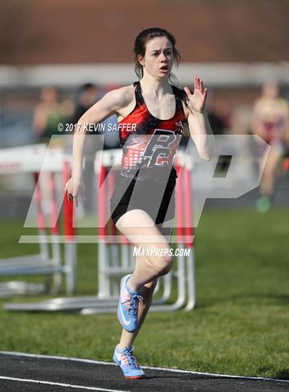 Thumbnail 1 in Yuma Invitational Track Meet photogallery.