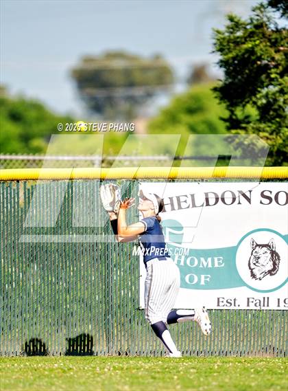 Thumbnail 1 in Elk Grove @ Sheldon photogallery.