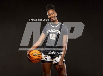 Thumbnail 1 in 2022-23 MaxPreps Female National Athlete of the Year (Joyce Edwards) photogallery.