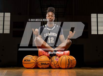 Thumbnail 1 in 2022-23 MaxPreps Female National Athlete of the Year (Joyce Edwards) photogallery.