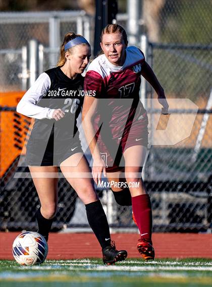 Thumbnail 1 in Rio Americano vs. Whitney (Rio Tournament) photogallery.