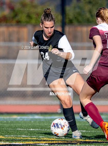 Thumbnail 2 in Rio Americano vs. Whitney (Rio Tournament) photogallery.