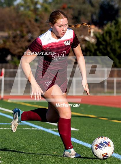 Thumbnail 2 in Rio Americano vs. Whitney (Rio Tournament) photogallery.