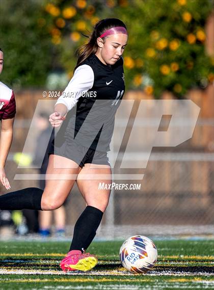 Thumbnail 2 in Rio Americano vs. Whitney (Rio Tournament) photogallery.