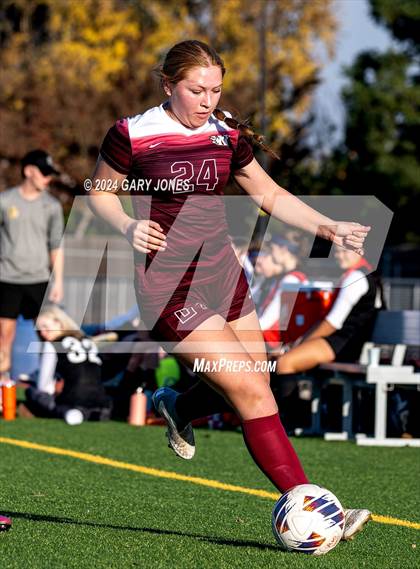 Thumbnail 1 in Rio Americano vs. Whitney (Rio Tournament) photogallery.