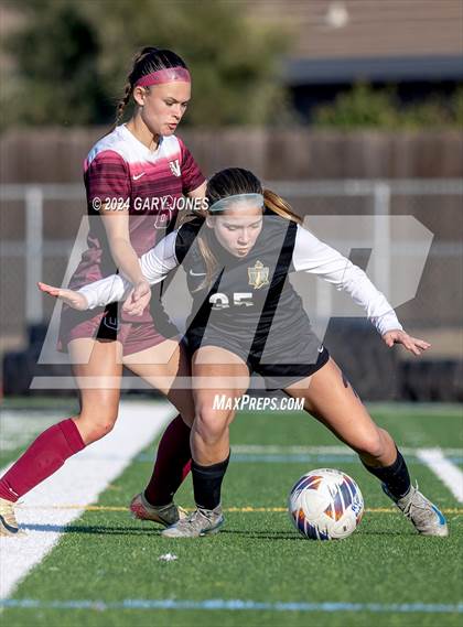Thumbnail 2 in Rio Americano vs. Whitney (Rio Tournament) photogallery.
