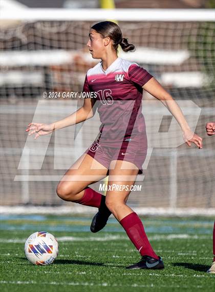 Thumbnail 2 in Rio Americano vs. Whitney (Rio Tournament) photogallery.